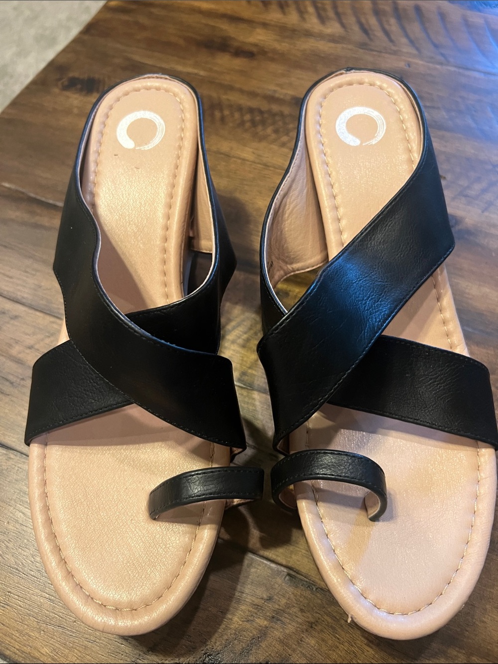 Journee Collection Rayna Wedge Sandals Size 11 - Picture 3 of 9